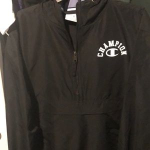Champion windbreaker medium